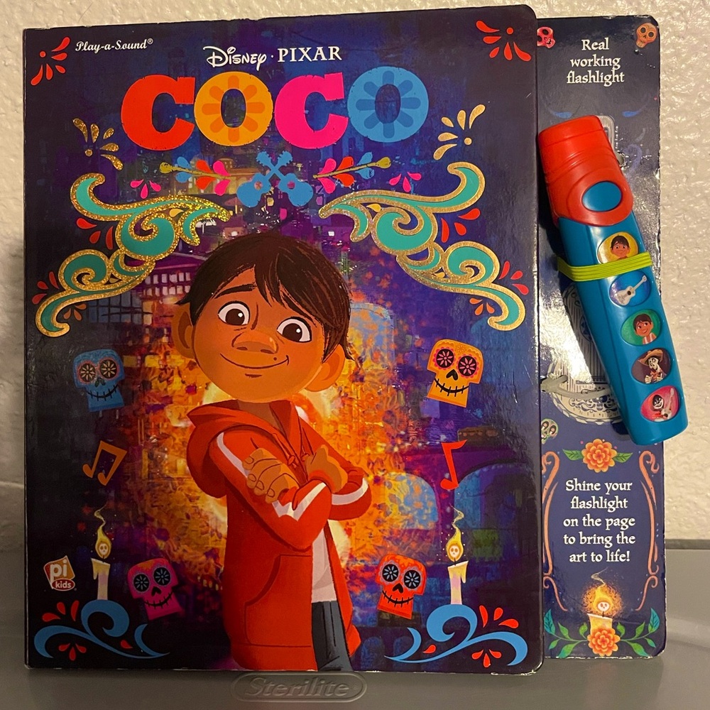 Disney Pixar Coco Interactive Book